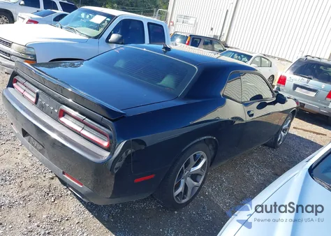 2016 Dodge Challenger Sxt Plus z USA, uszkodzony, nr VIN 2C3CDZAGXGH326187